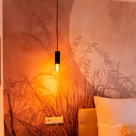 P-hosting Modernes Zwischen Ravensburg Und Dem Altdoerferwald, 110qm, Familienfreundlich, Separater Eingang, Kaffeevollautomat, Baecker Und Pizzeria 15 Meter, Spielplatz 50 Meter, 20 Km Zum Bodensee, 30km In Berge * Schlier